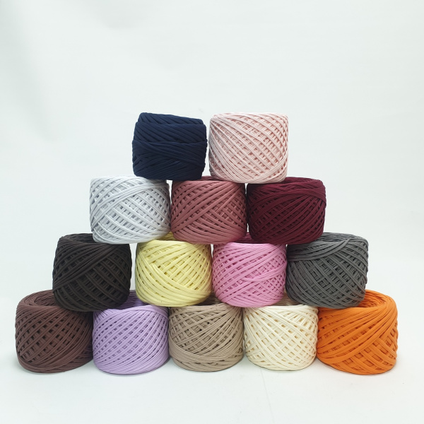 Трикотажная пряжа Три кота микс 600гр (Канатный Двор)(24шт)