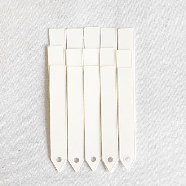 Бирка уголок (15шт/уп) (Меликян)