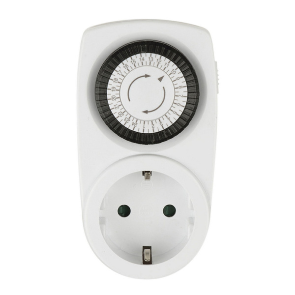 Таймер механический с розеткой Таймер механический с розеткой